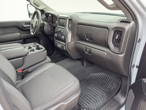 Used 2024 Chevrolet Silverado 2500 Custom w/ Custom Value Package AWD/4WD image 30