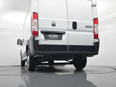 Used 2025 RAM ProMaster 2500 w/ Convenience Group FWD image 31