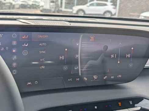 New 2026 Buick Enclave Sport Touring w/ Power Package image 39