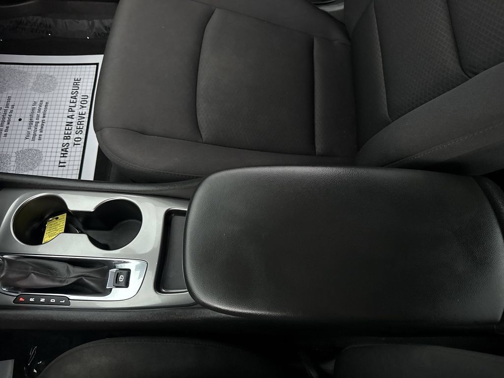 Used 2023 Chevrolet Malibu LS w/ Driver Confidence Package FWD image 21