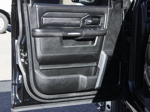 Used 2022 RAM 3500 Limited AWD/4WD image 13