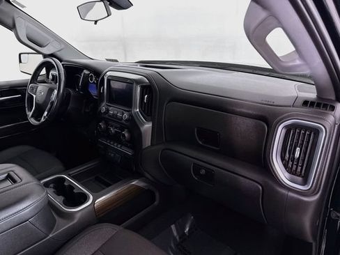 Used 2021 Chevrolet Silverado 1500 LT Trail Boss w/ Bed Protection Package AWD/4WD image 28