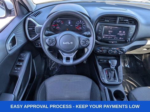 Used 2022 Kia Soul LX w/ Technology Package image 19