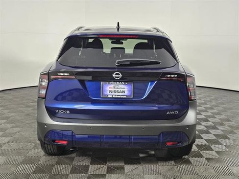 New 2026 Nissan Kicks SV w/ Cold Weather Package image 5