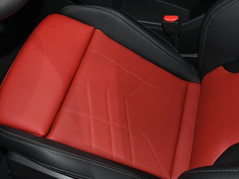 Used 2025 BMW X2 M35i w/ Premium Package AWD/4WD image 11