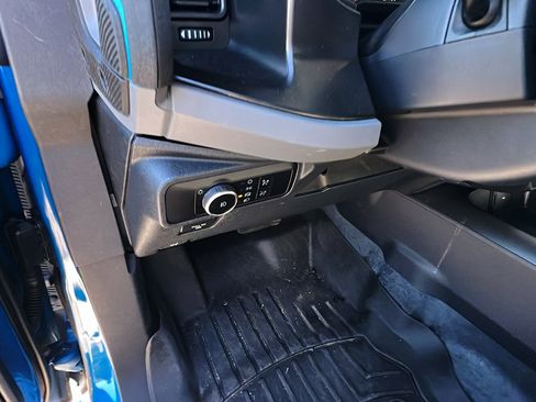 Used 2023 Ford Bronco Black Diamond image 25