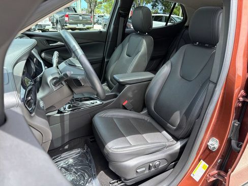 Used 2021 Buick Encore GX Essence w/ Advanced Technology Package FWD image 30