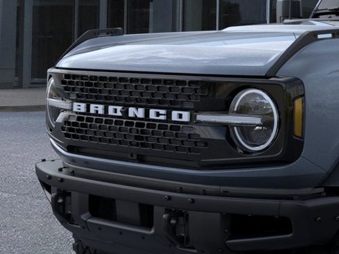 New 2025 Ford Bronco Badlands image 19
