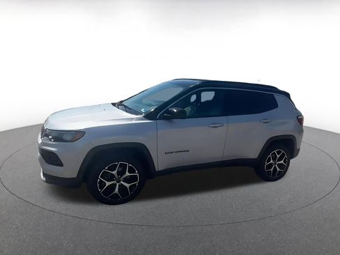 Used 2025 Jeep Compass Limited AWD/4WD image 8