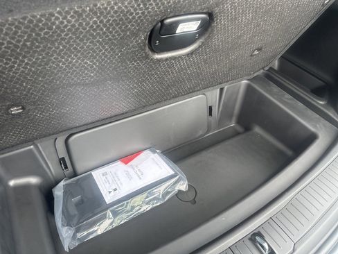 New 2025 Jeep Grand Cherokee L Laredo image 14