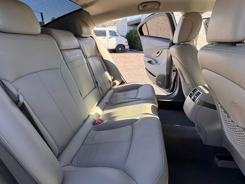 Used 2011 Buick LaCrosse CXS image 17