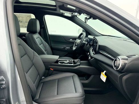 New 2026 Chevrolet Equinox LT image 22