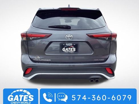 Used 2025 Toyota Highlander XSE AWD/4WD image 9