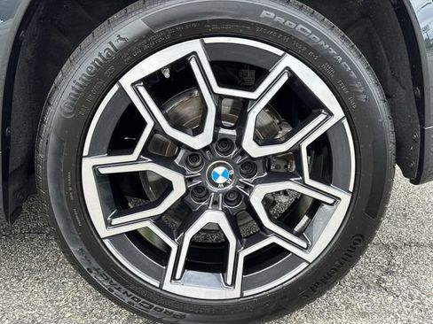 Used 2026 BMW X1 xDrive28i w/ Technology Package AWD/4WD image 11