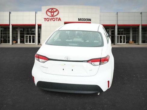 New 2026 Toyota Corolla LE image 18