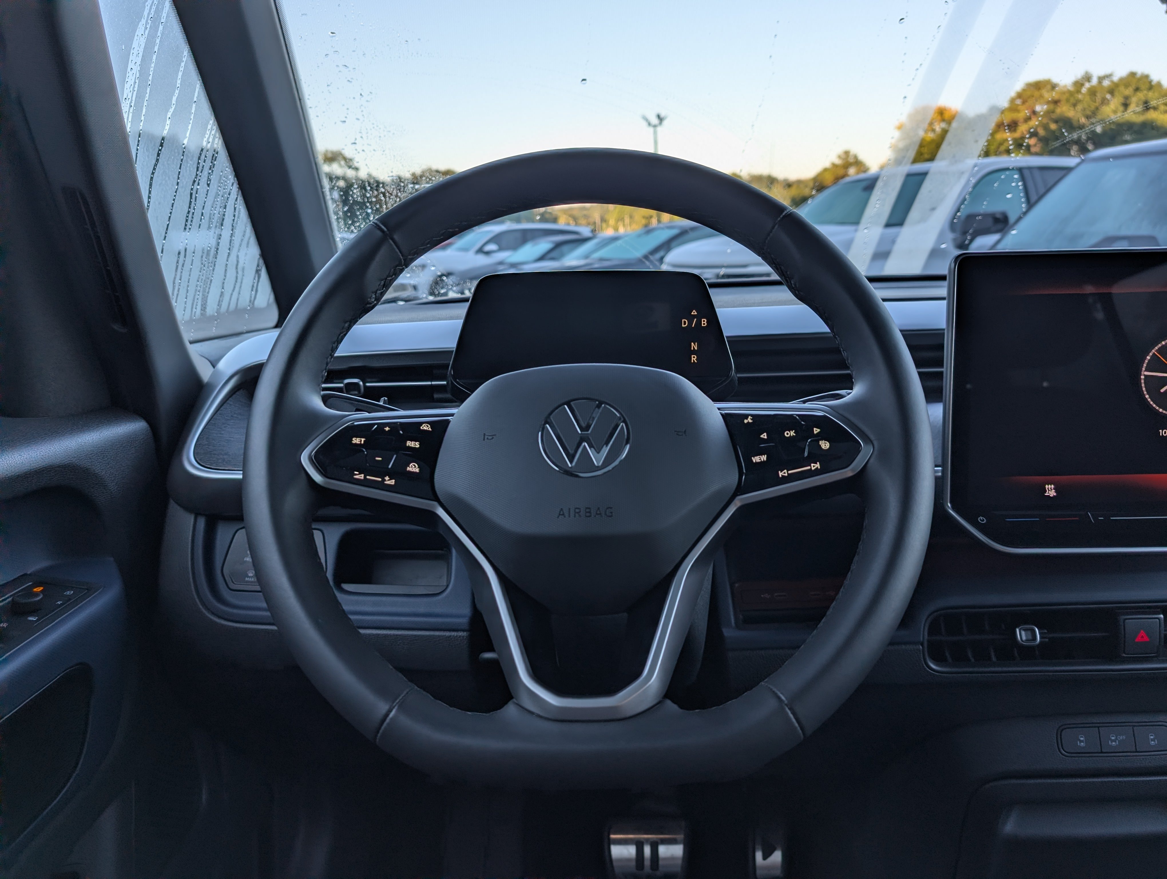 Used 2025 Volkswagen ID. Buzz Pro S Plus AWD/4WD image 26