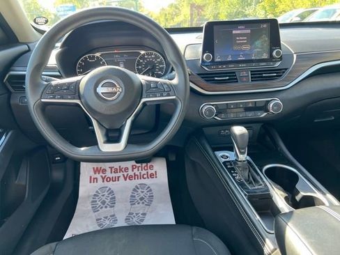 Used 2023 Nissan Altima 2.5 SV image 21