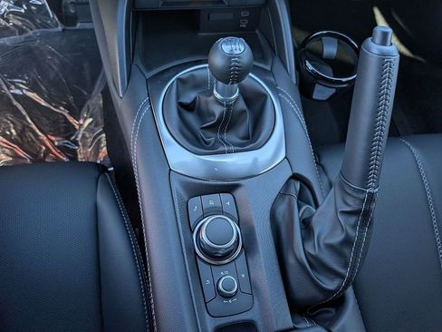 New 2025 MAZDA MX-5 Miata Grand Touring w/ Appearance Package image 28