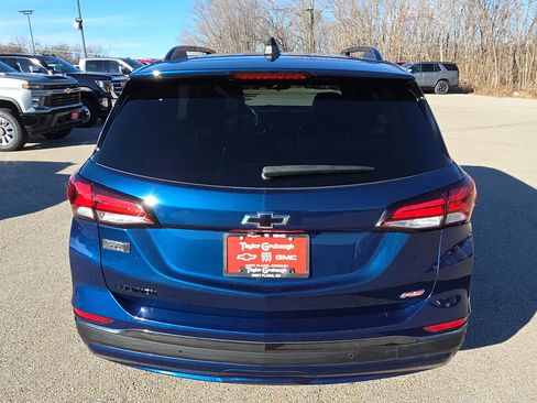 Used 2023 Chevrolet Equinox RS w/ RS Leather Package image 7