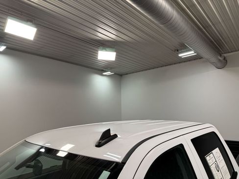 Used 2018 GMC Sierra 1500 SLT image 47