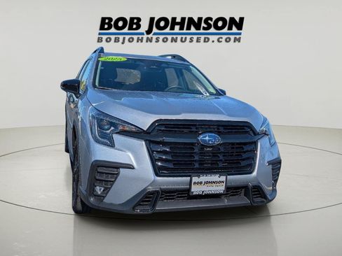 Used 2025 Subaru Ascent Onyx Edition AWD/4WD image 1