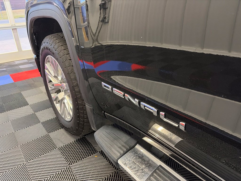 Used 2025 GMC Sierra 1500 Denali AWD/4WD image 14