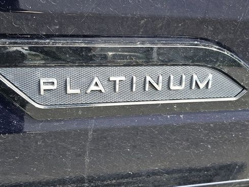 Used 2023 Toyota Tundra Platinum AWD/4WD image 19