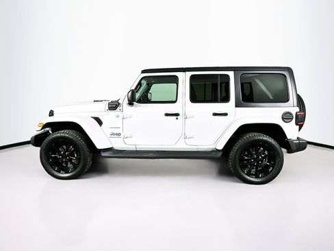 Used 2023 Jeep Wrangler Sahara w/ Cold Weather Group image 4