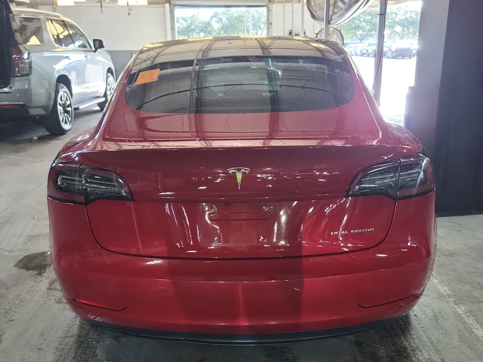 Used 2018 Tesla Model 3 Long Range AWD/4WD image 9