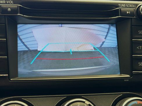 Used 2016 Toyota RAV4 LE image 16