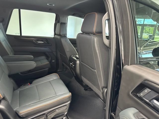 Used 2025 GMC Yukon AT4 w/ Premium Trailering Package AWD/4WD image 33