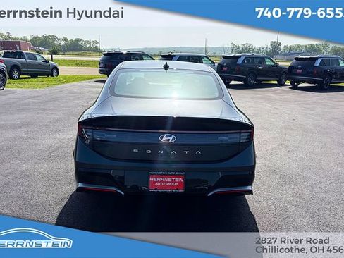 Used 2024 Hyundai Sonata SEL FWD image 29