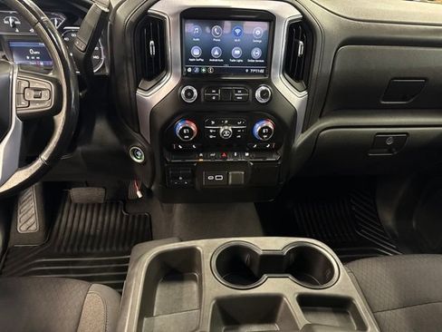 Used 2019 GMC Sierra 1500 SLE w/ SLE Value Package AWD/4WD image 19