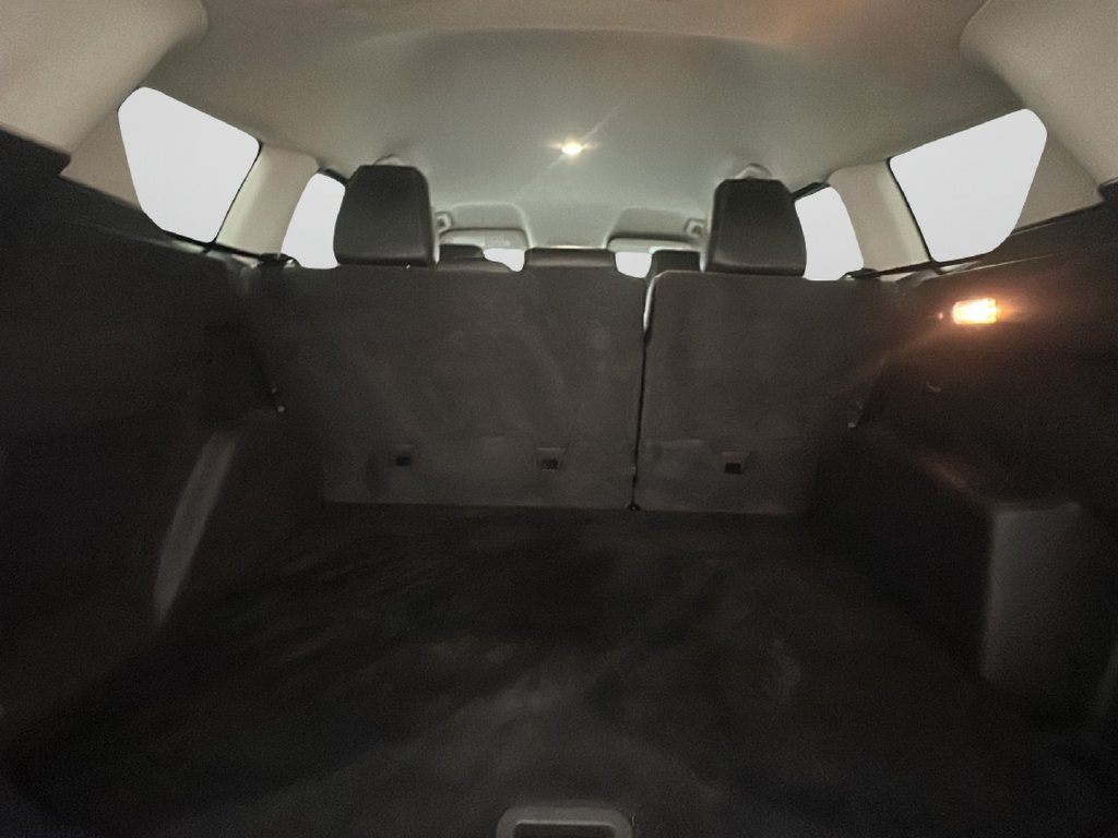Used 2015 Ford Escape Titanium AWD/4WD image 23