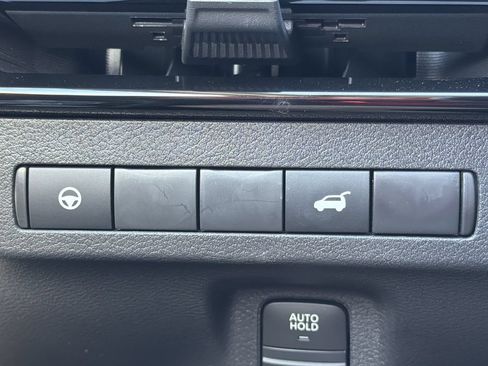 Used 2025 Nissan Murano SV w/ Cargo Package AWD/4WD image 13