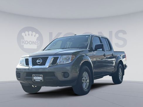 Used 2018 Nissan Frontier SV AWD/4WD image 1