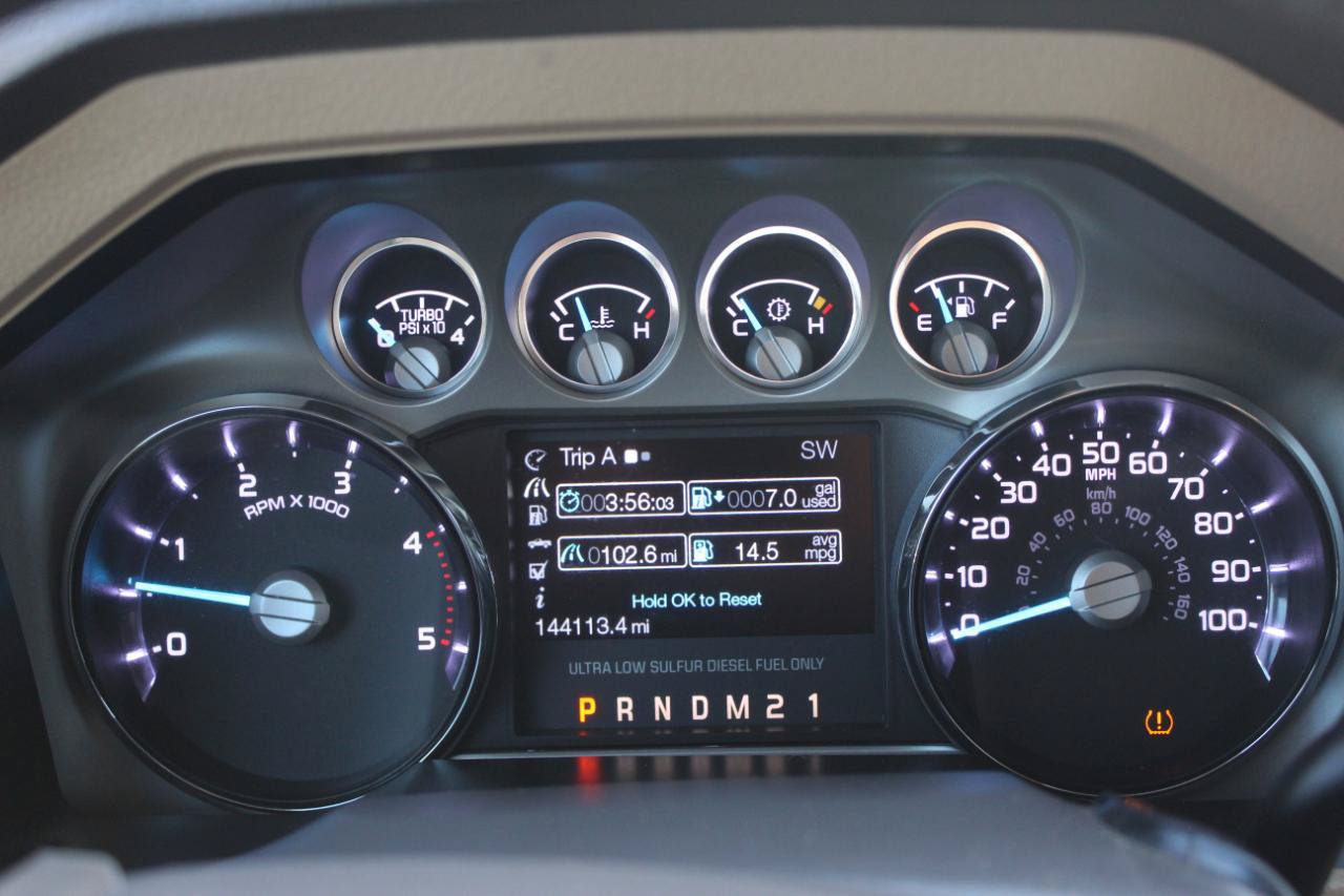 Used 2015 Ford F250 Lariat w/ Lariat Interior Package AWD/4WD image 23