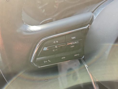 Used 2025 MAZDA CX-90 3.3 Turbo w/ Preferred Package image 32