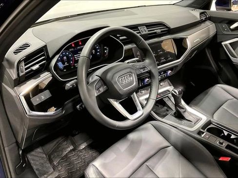 Used 2025 Audi Q3 2.0T Premium w/ Convenience Package AWD/4WD image 6