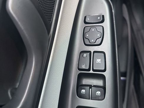 Used 2023 Hyundai Kona SEL image 21