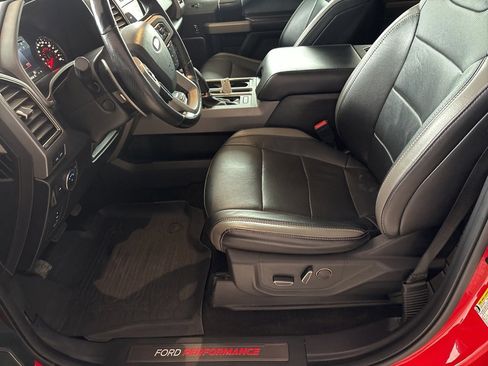 Used 2018 Ford F150 Raptor w/ Equipment Group 802A Luxury image 8