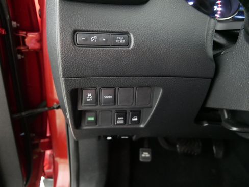 Used 2016 Nissan Rogue S w/ Appearance Package AWD/4WD image 26