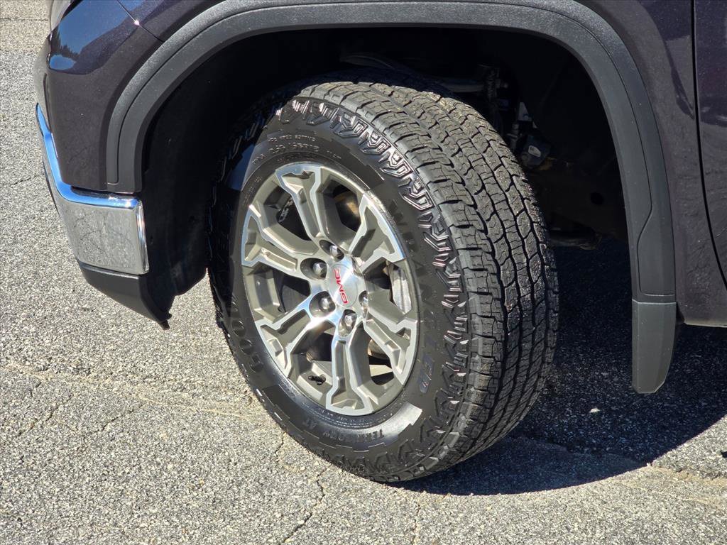 Used 2025 GMC Sierra 1500 SLT AWD/4WD image 25