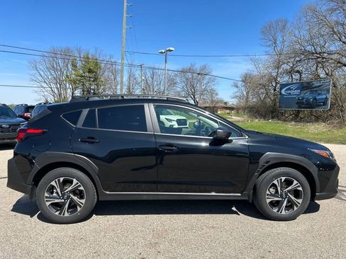 Certified 2024 Subaru Crosstrek 2.0i Premium image 8