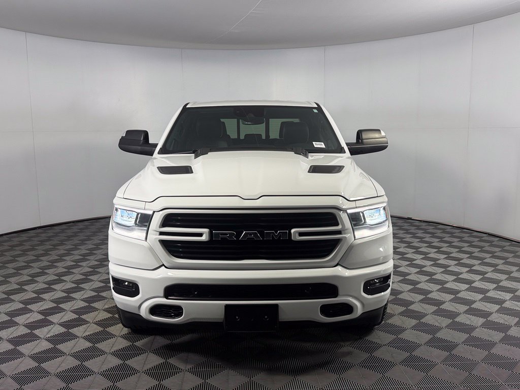 Used 2024 RAM 1500 Laramie AWD/4WD image 4