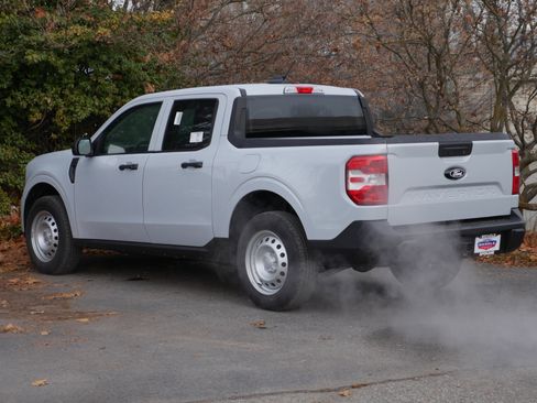 New 2025 Ford Maverick XL w/ Equipment Group 101A image 18