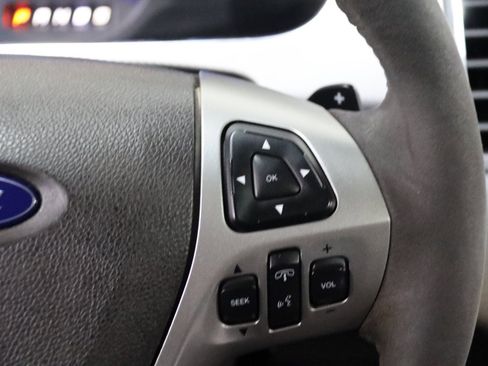 Used 2013 Ford Taurus SHO image 53