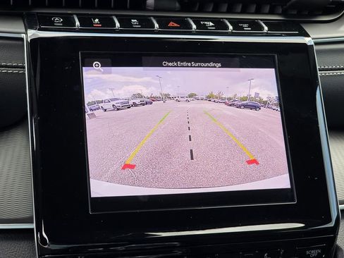 New 2025 Jeep Grand Cherokee L Altitude image 16