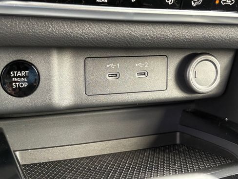 New 2026 Nissan Rogue SV AWD/4WD image 25