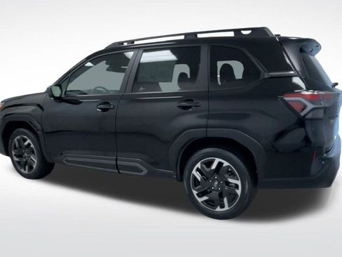 Certified 2025 Subaru Forester Limited image 7